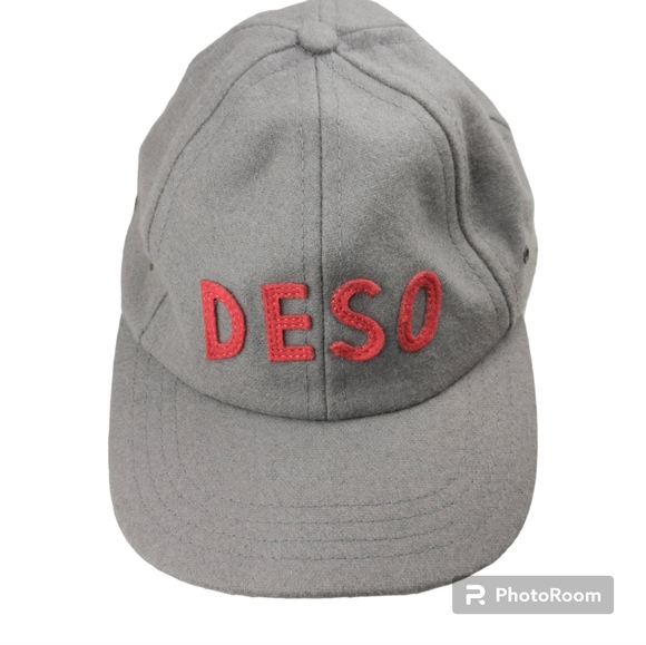 DESO Supply Co Hat Cap USA Adjustable Leather Strap Gray & Red Unisex - Picture 1 of 8